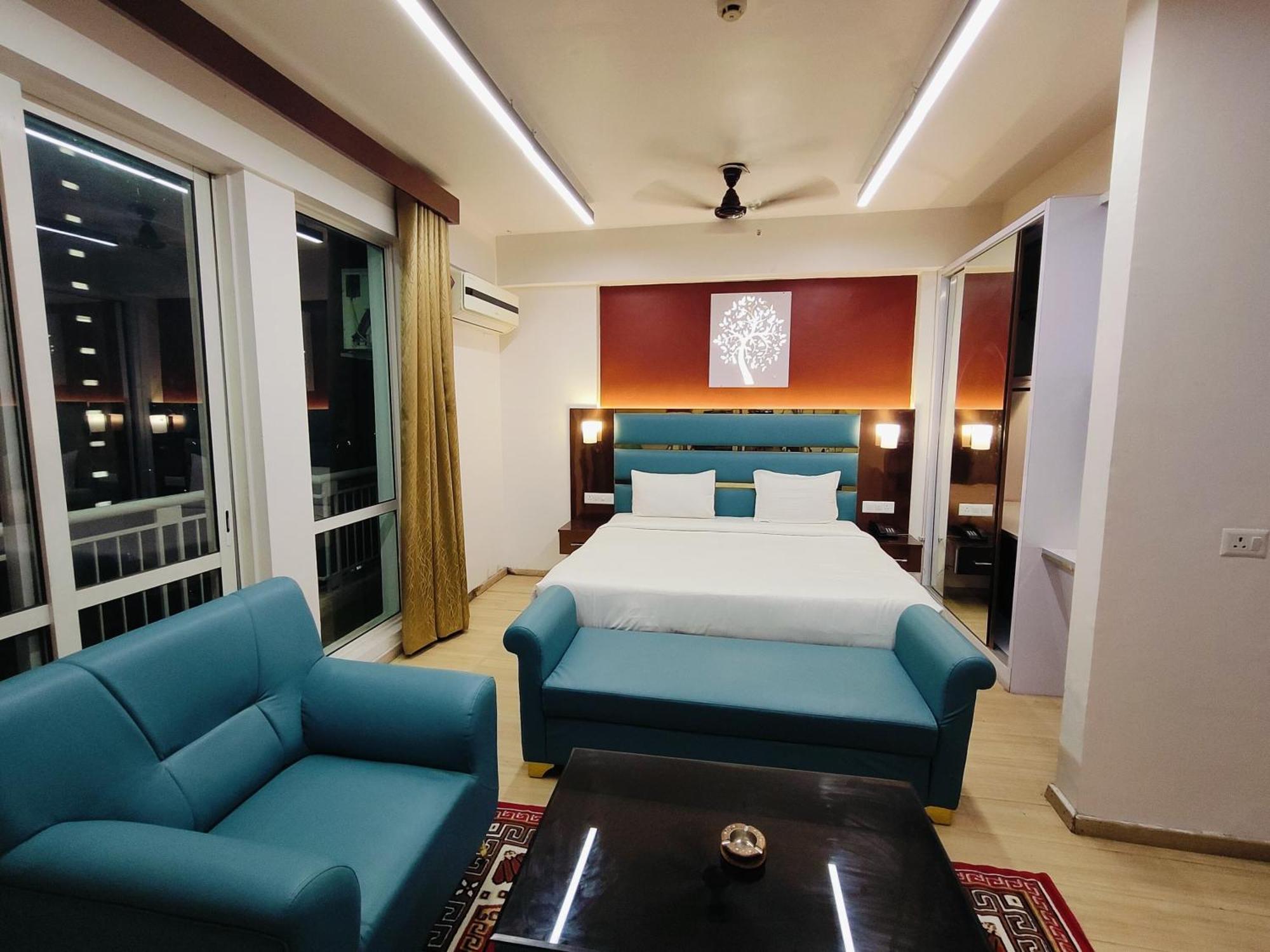 The Grace Residency - Gomtinagar, Lucknow Aparthotel ภายนอก รูปภาพ