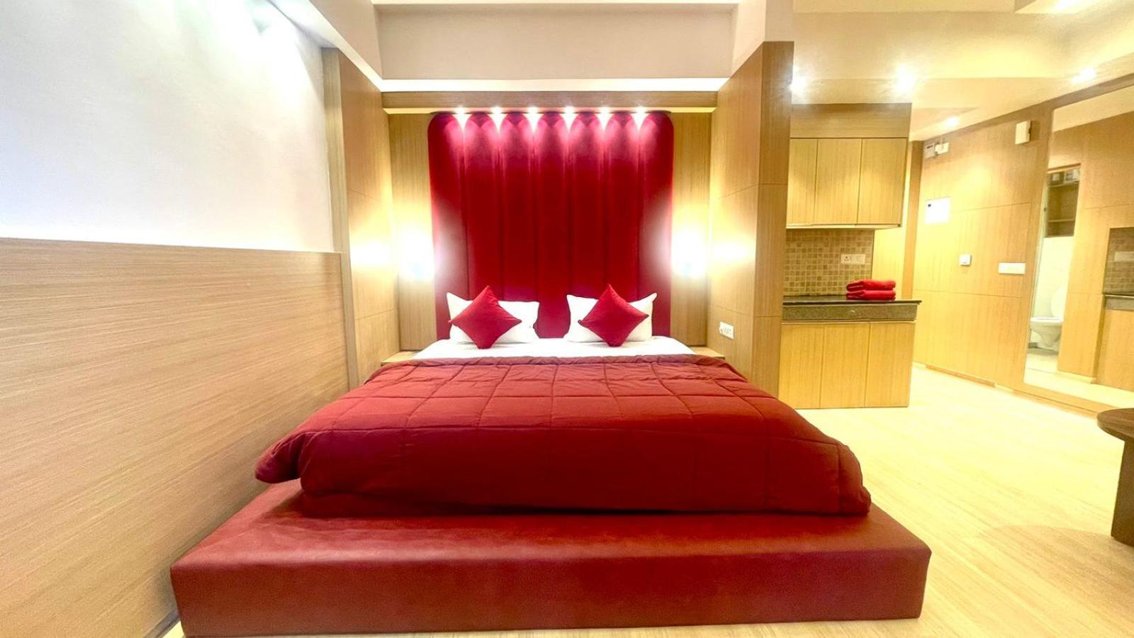The Grace Residency - Gomtinagar, Lucknow Aparthotel ภายนอก รูปภาพ