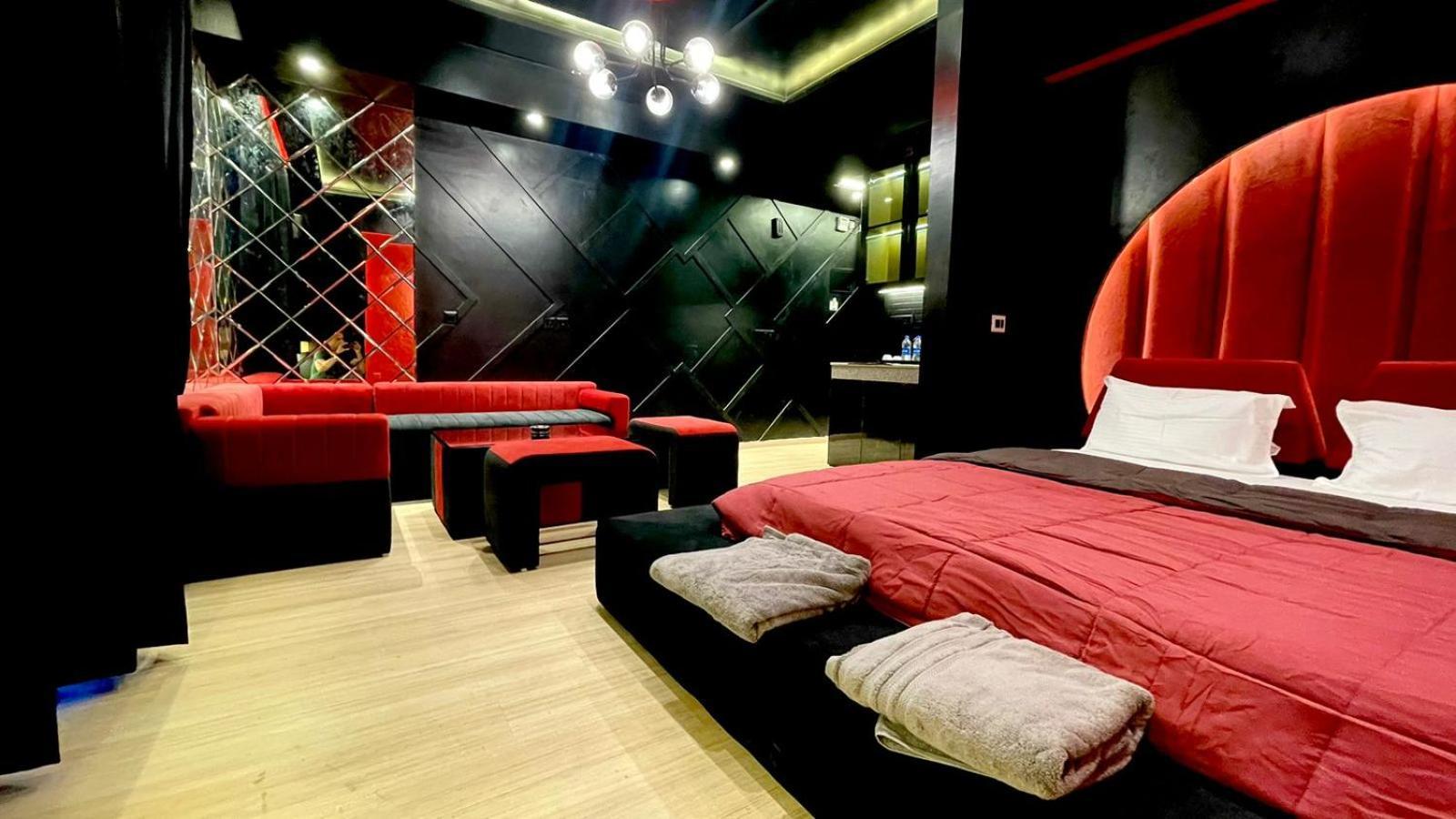 The Grace Residency - Gomtinagar, Lucknow Aparthotel ภายนอก รูปภาพ