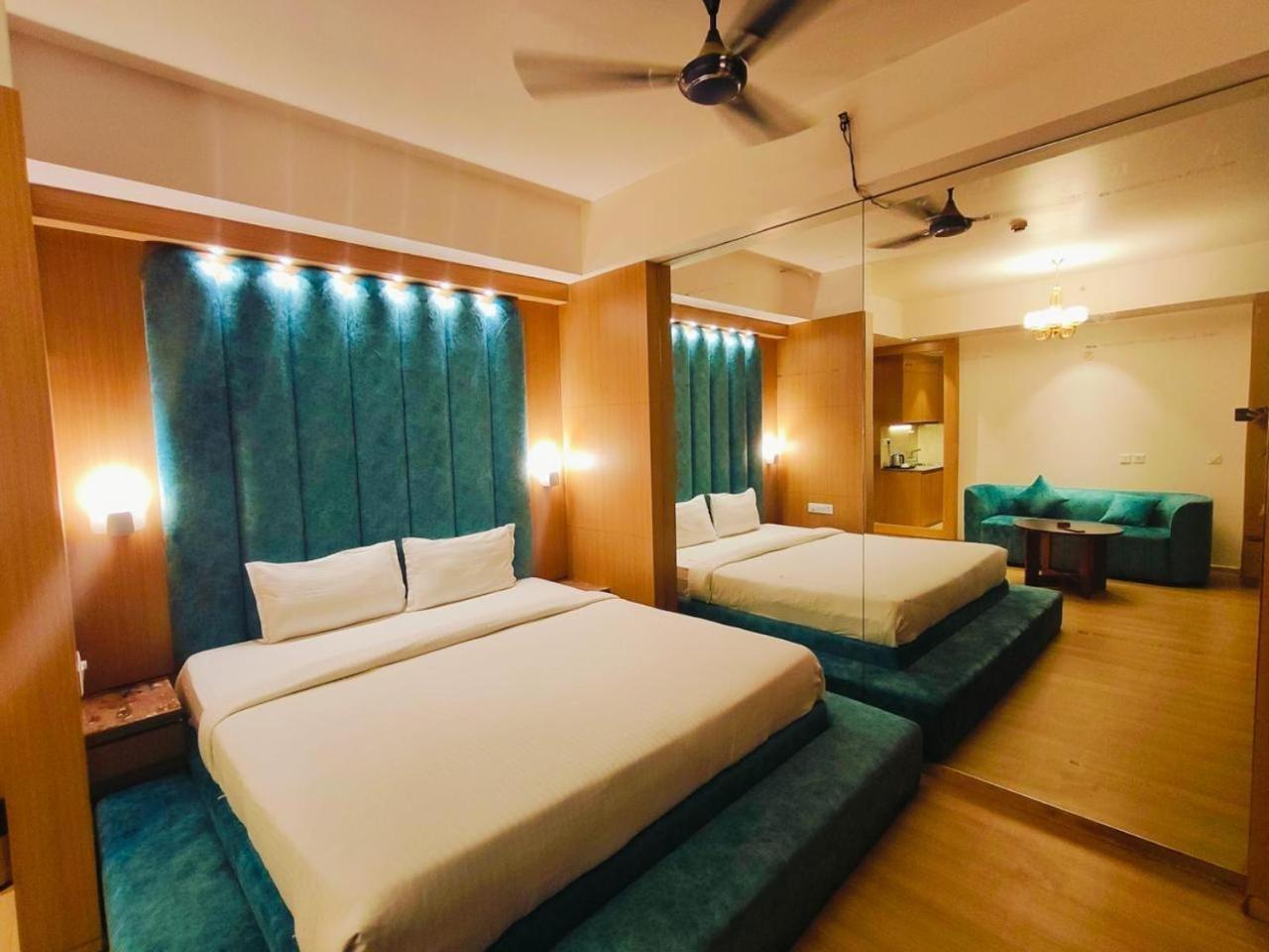 The Grace Residency - Gomtinagar, Lucknow Aparthotel ภายนอก รูปภาพ
